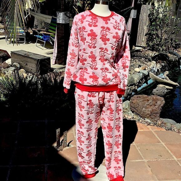 DISNEY SLEEPWEAR 2 PIECE SET - Picture 5 of 13